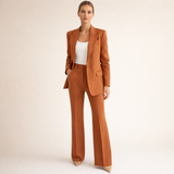 Lena | Stylowy garnitur z rozszerzanymi spodniami