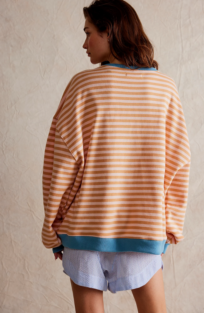 Janina – Paski oversize sweter na wyrazisty jesienny styl