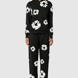 Kwiatowe Łzy | Elegancki Dres – Stylowy Design dla Komfortu i Swobody Ruchów