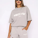 White Fox | Zestaw w luźnym stylu z T-shirtem i szortami