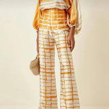 Zarelle | Elegancki Satynowy Komplet z Asymetrycznym Topem i Szerokimi Spodniami