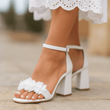 Lioren | Damskie Sandały na Obcasie z Kwiatową Aplikacją