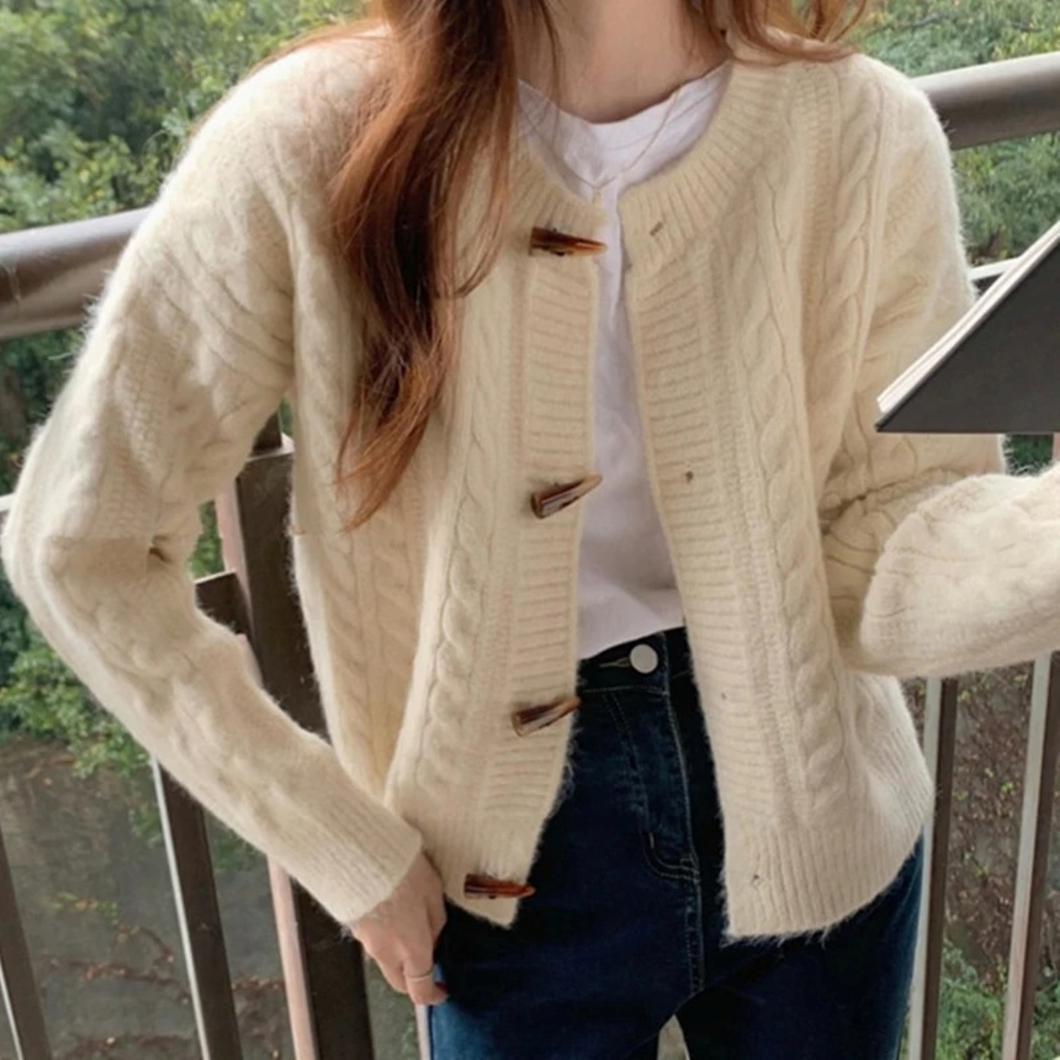 Amaya™ Retro Sweter z Elegancją