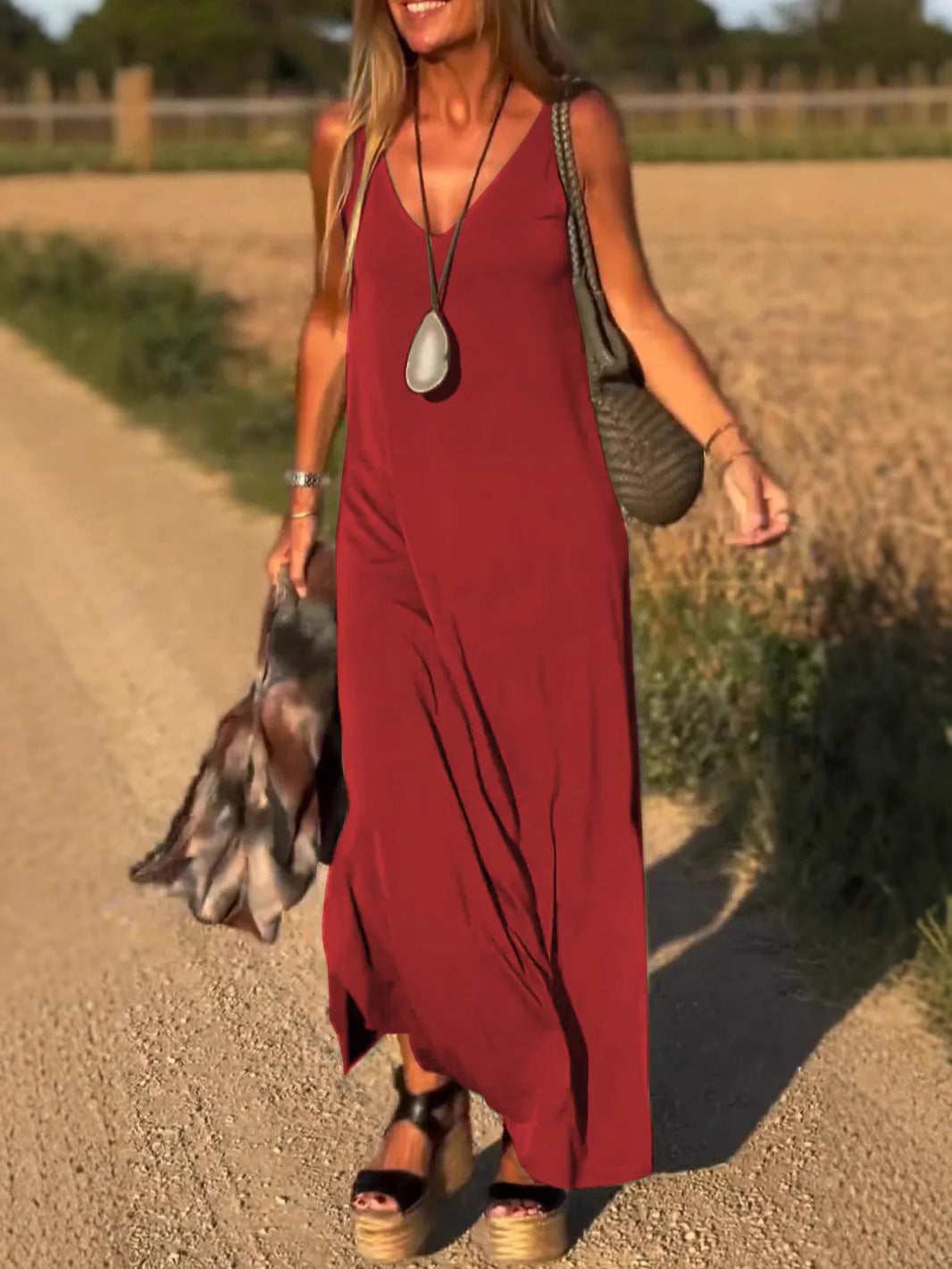 Evelyne - Elegancka Długa Sukienka Bez Rękawów