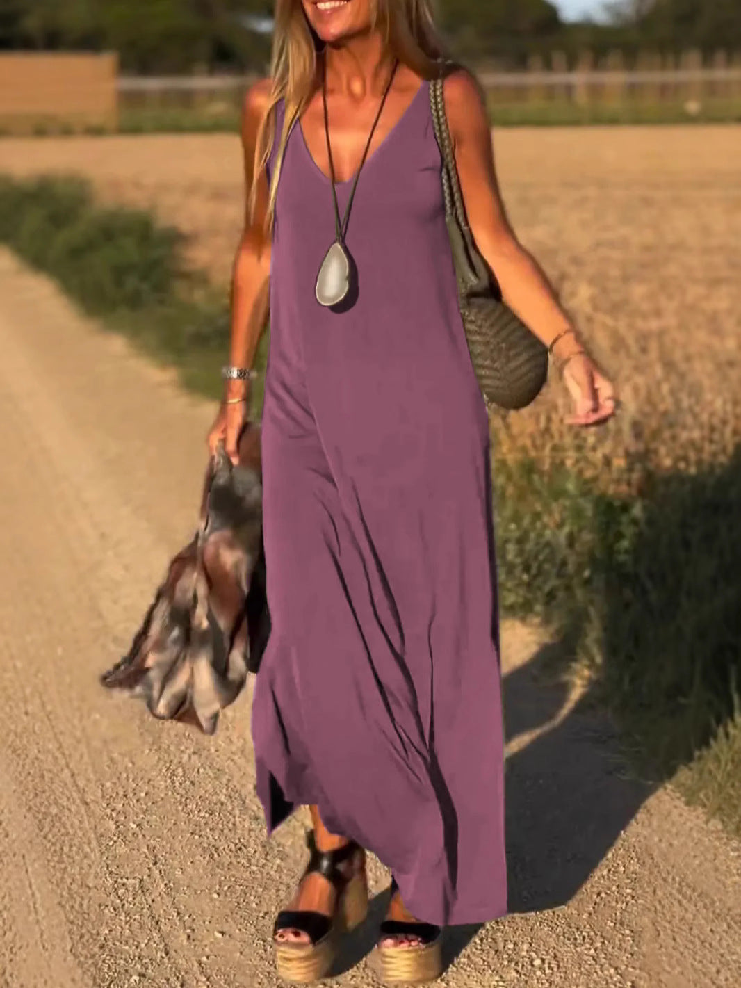 Evelyne - Elegancka Długa Sukienka Bez Rękawów
